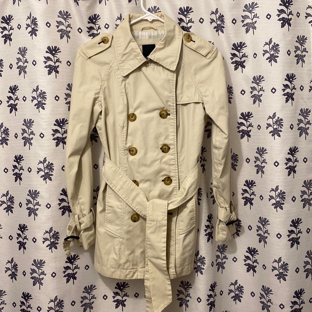Nautica khaki Trenchcoat/pea coat 🤔 size SMALL